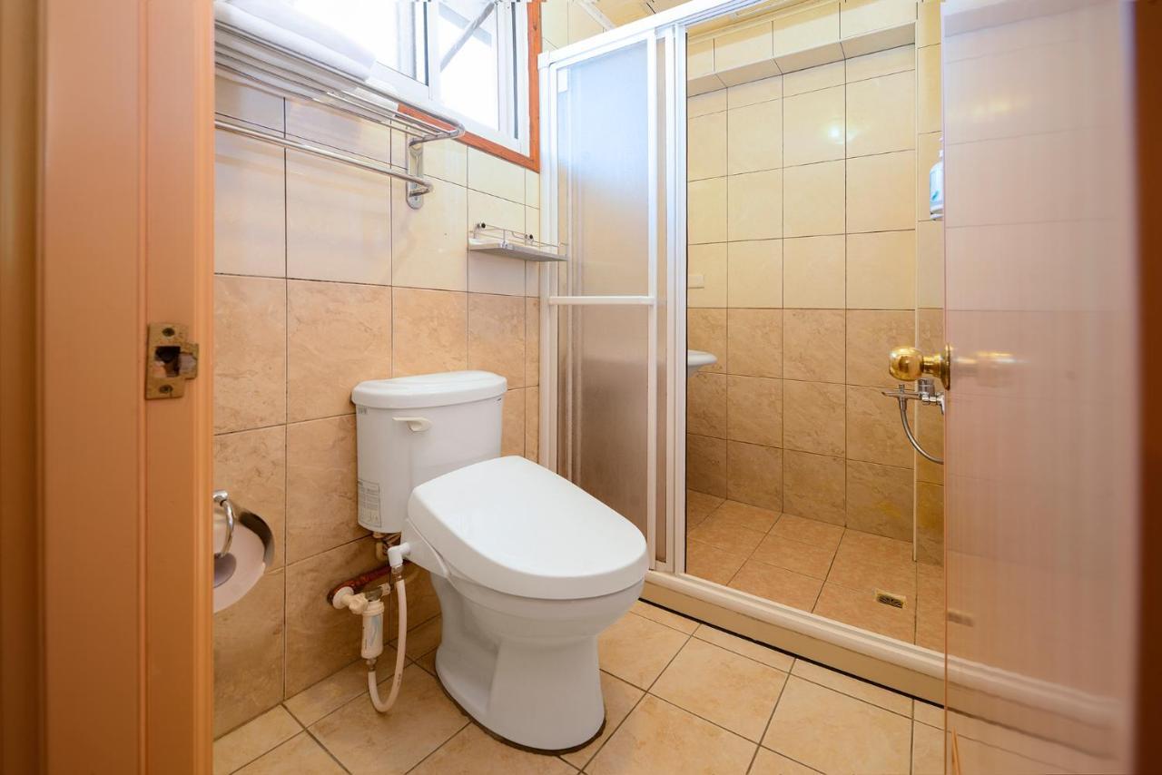 Li Jin Kuan Homestay Nanzhuang Bagian luar foto